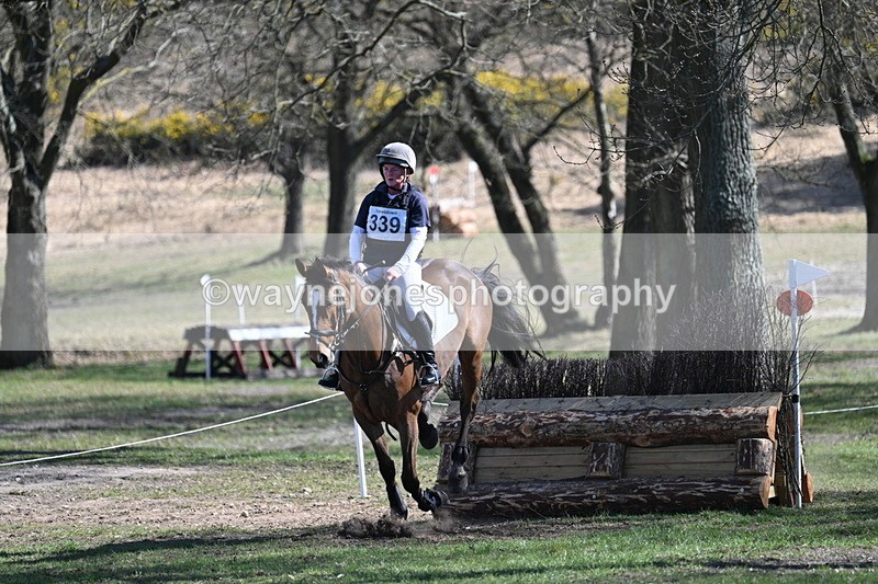 WJ7_1588 - XC Time 13:52 to 14:13