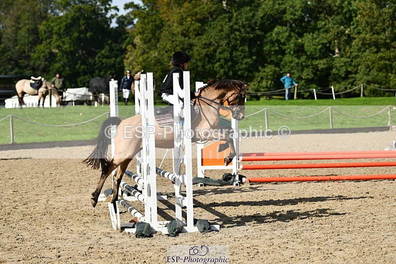 251004A-132431-01260 - Classes 6 & 7 60cm