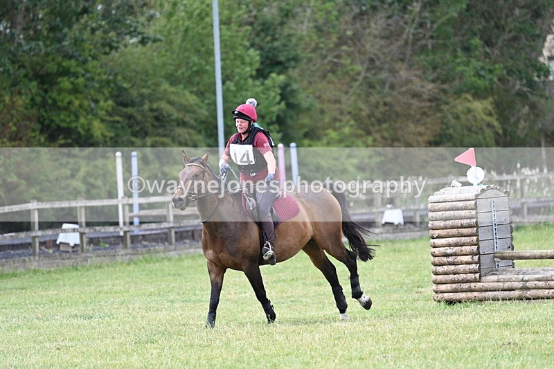 WJ7_5025 - 60cm XC Time 09:58 to 10:16