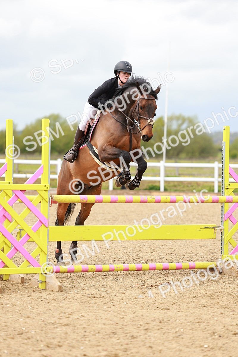 SBM_002506 - Class 10 - Senior Newcomers - 1.10m