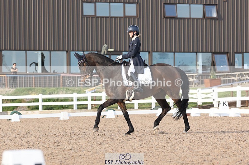 250404-175648-08163 - 130-Teghan.Cantrell-Woodlander.Donna.Summer