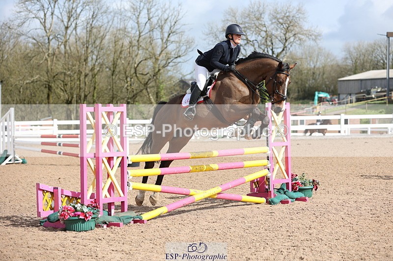 240406A-110530-02968 - Cls 20 British Novice and 90cm Open