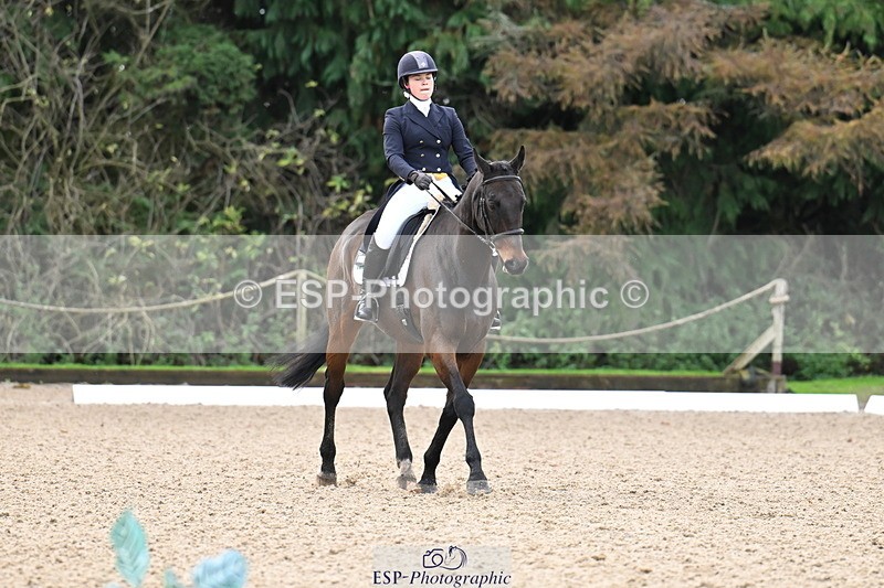 251023A-094357-01302 - B-123-Leia.Massey