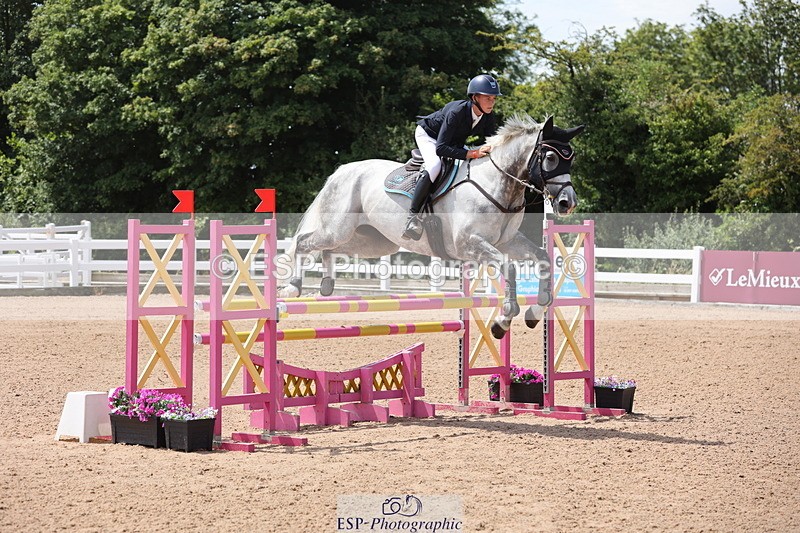 240718A-125450-05309 - Cls 9, 1 Star Bronze Tour 1.10m