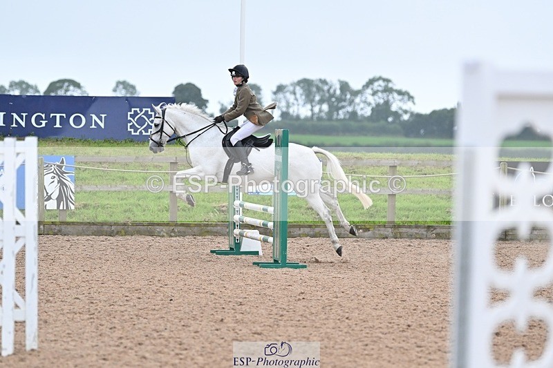 240813-185057-00794 - Classes 5 A&B & 6 80cm