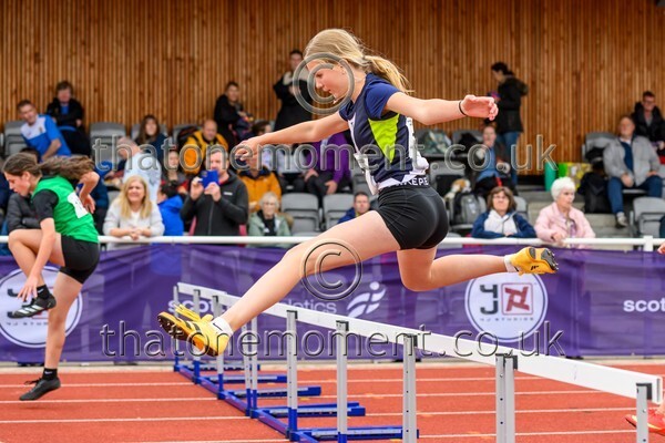 ComMast25-919820 - Track Female Set One