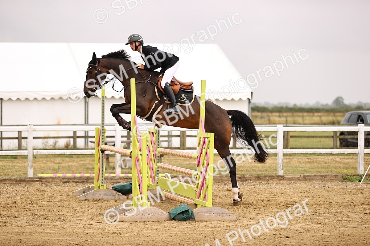SBM_026533 - Class 12 - Amateur Championship Qualifier 1.05m