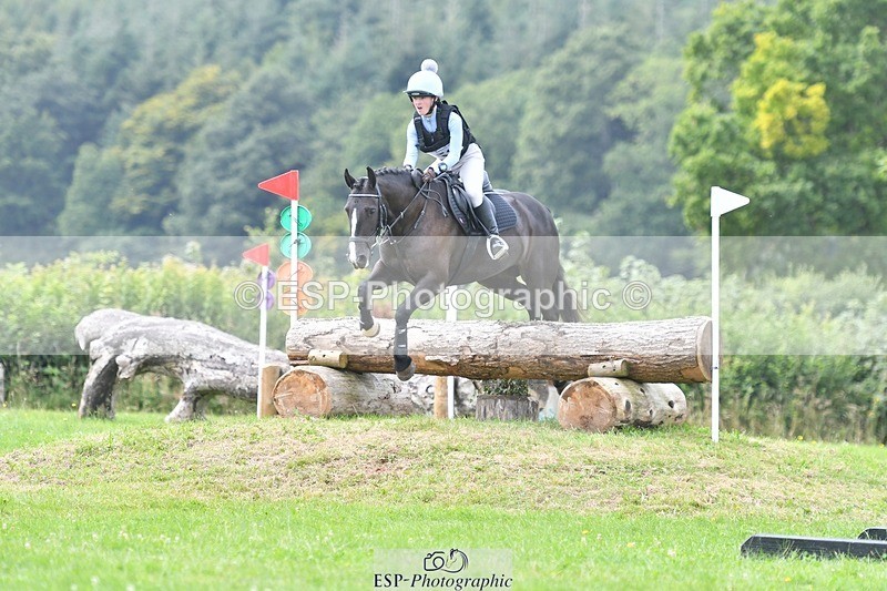 240803-133643-06928 - 153-Eleanor_Blewitt-CARRY_ON_PRINCESS