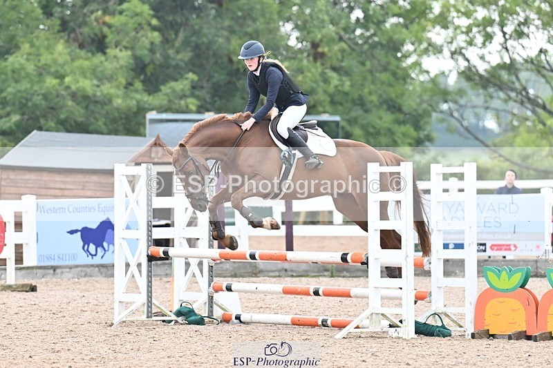 250920-121627-01069 - Cls 24+25 Club and Schools 80cm