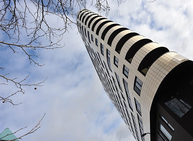  - Architecture: Inside & out