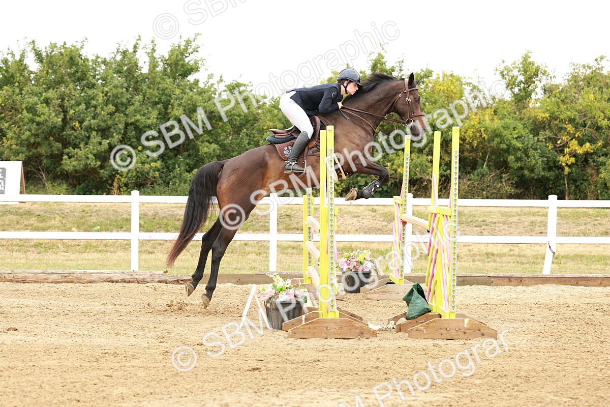 SBM_016700 - Class 20 - Senior Newcomers - 1.10m