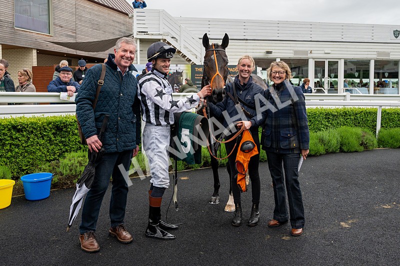 230524-Race 2-Birkenhead-9867 - Race 2