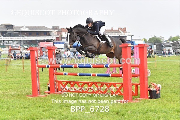 BPP_6728 - CLASS 2 RHS Classic Champ Qual (1.20m)