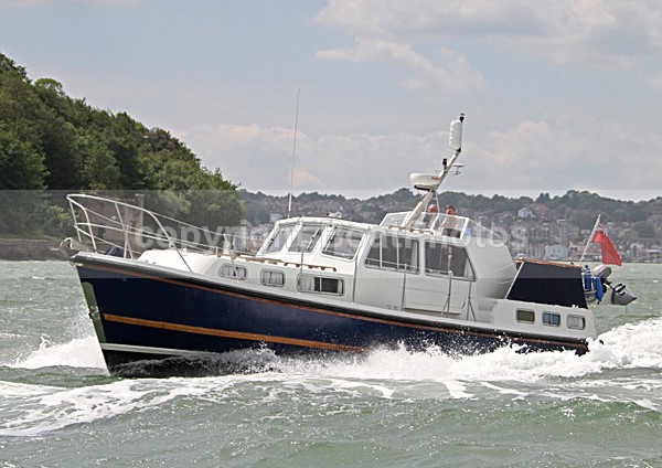 100530 HUILLOBALLOO IMG_7961 - Motorboats - Hardtop
