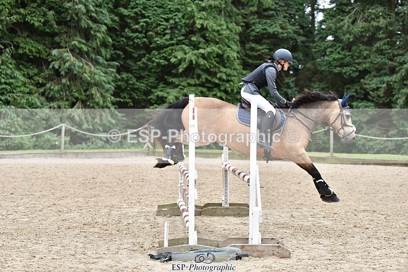 240802-113854-02759 - 90cm Round 1