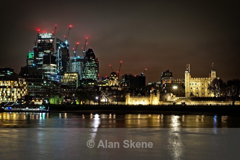 DSC09971 - London low light