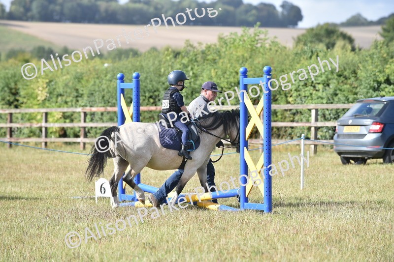 20250831-0358 - Class 6 - Minimus Jumping 30cm