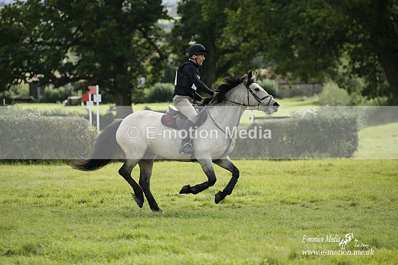  WWHT 031021 3192 - Intermediate (0.90m)  03/10/21