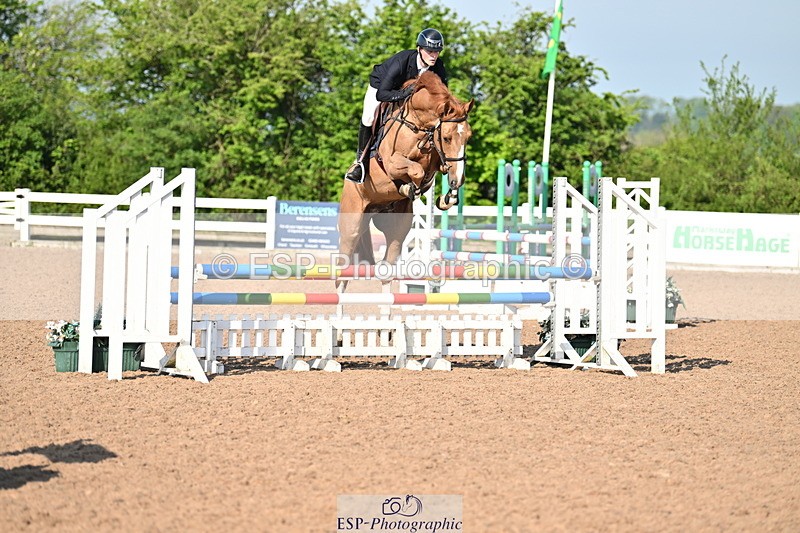 240509A-090727-00033 - Cls 1 British Novice and 90cm Open