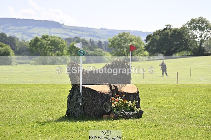 240525-091954-11936 - 302-BGS_LUX_ELECTRIC-Emily_Philp