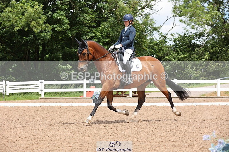 240621A-123002-00752 - Cls 12 BD Music Medium