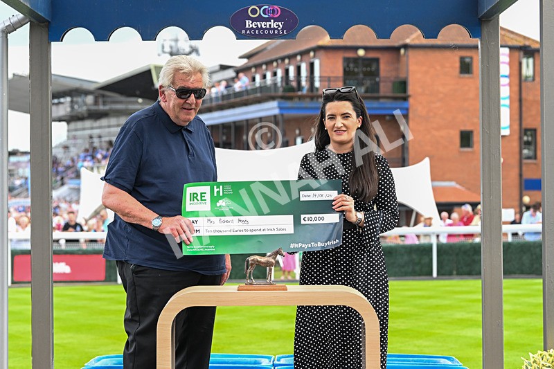 140825-Race 1-Catching The Moon-0419