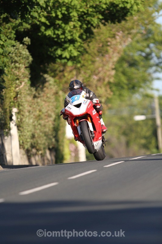 IMG_5005 - Thursday Practice  TT 2013