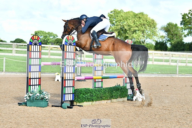 230729A-171737-07715 - Cls 18 National 1.30m