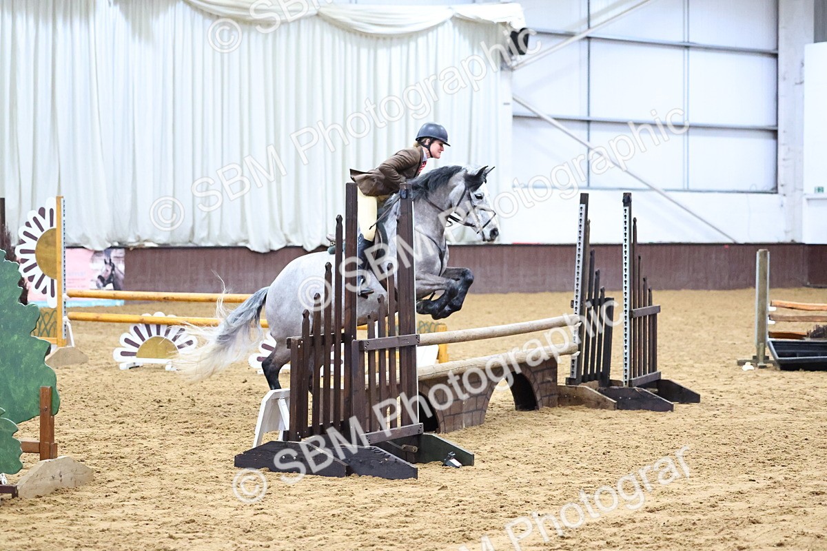 SBM_003576 - Class 37 - 80cm Training Stakes