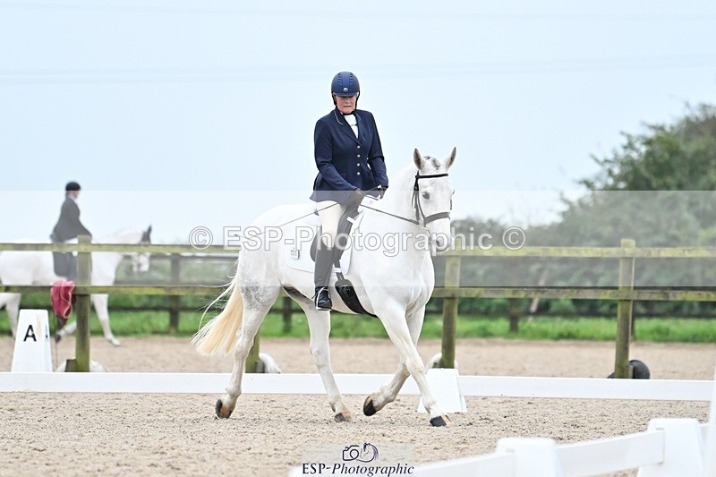 241103-152637-03121 - Novice 1 - 14.44 to 16.08