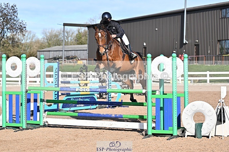 251119-130640-00424 - Cls 4 Newcomers and 1.10m Open