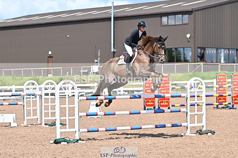 240619A-153813-00898 - Cls 5 Snr Foxhunter and 1.20m Open