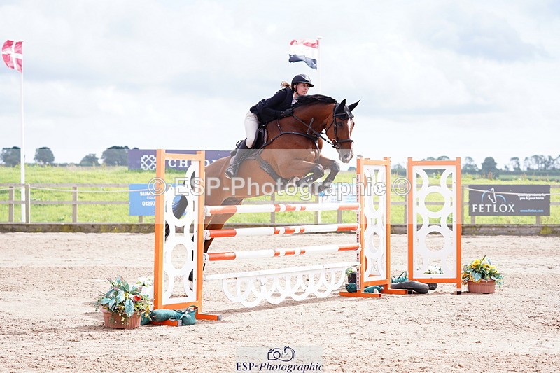 240804A-153908-11483 - Cls 46 Snr Foxhunter