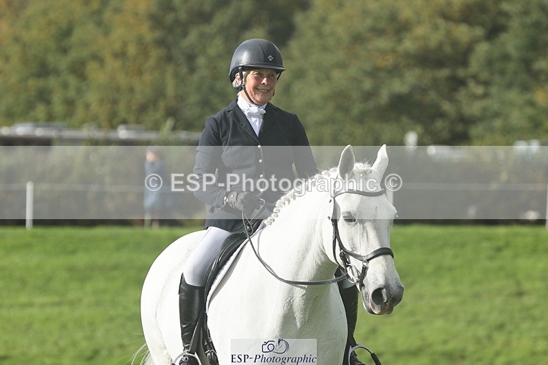 251023A-144023-05009 - G-522-Sue.Parkes Inc Trot Up