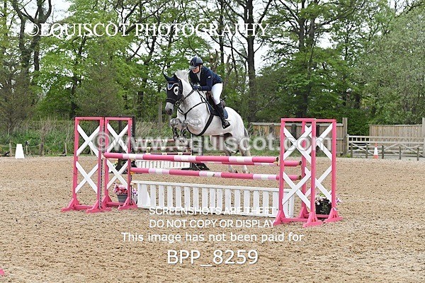 BPP_8259 - CLASS 19 SAT CLASS 19 SAT Senior Newcomers/ 1.10m Open