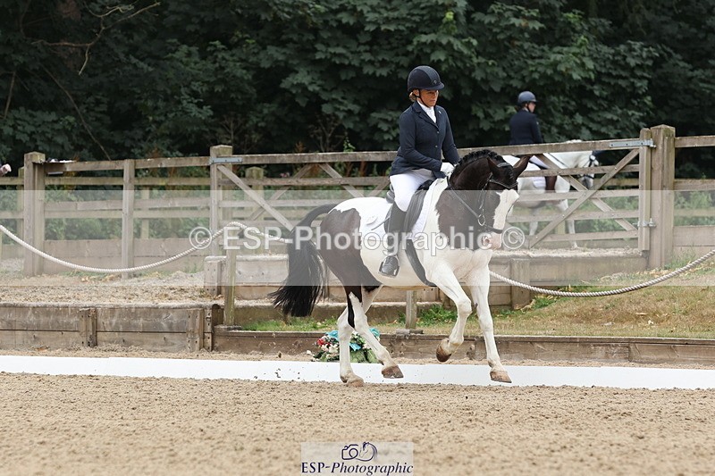 250718A-103449-00614 - 052-Lisa.Batty-George.XIV