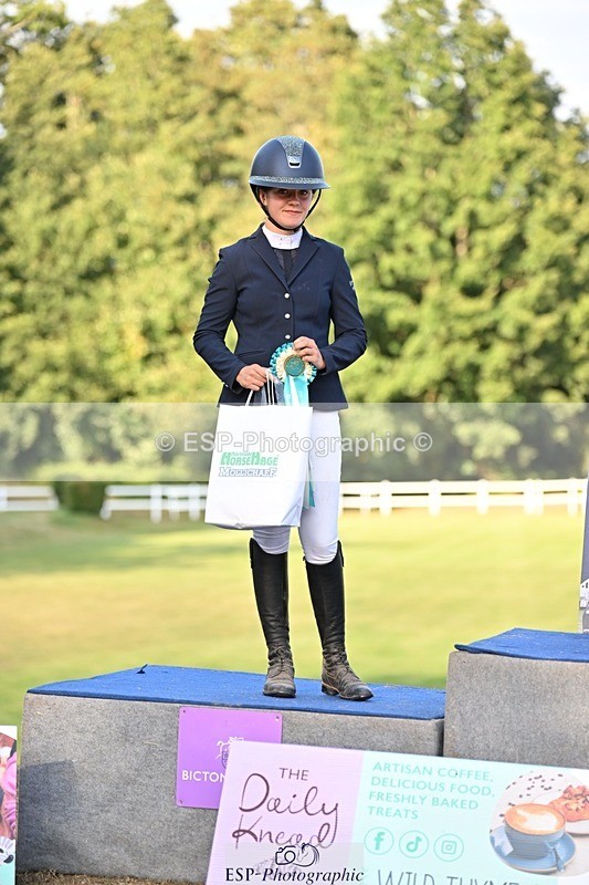 250822A-172518-24600 - Friday Presentations