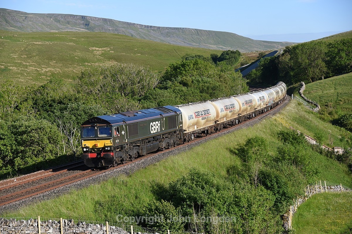 JL - 15.6.22 66779 6C00 Clitheroe - Carlisle Yard, Birkett - Birkett Common (northbound)