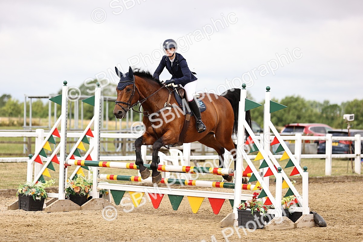 SBM_012811 - Class 13 - Senior British Novice - 90cm Open