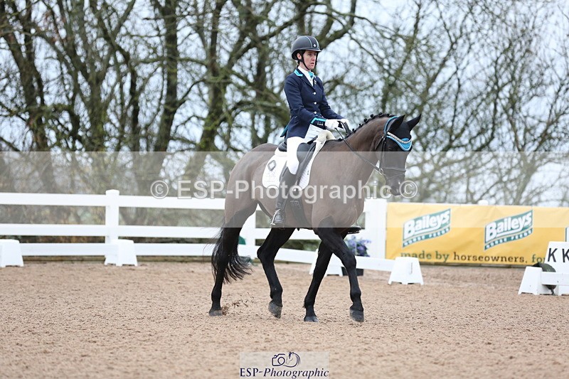 240217A-085330-00108 - 231-Alys.Matravers-DARGASONS.MOON.SHADOW