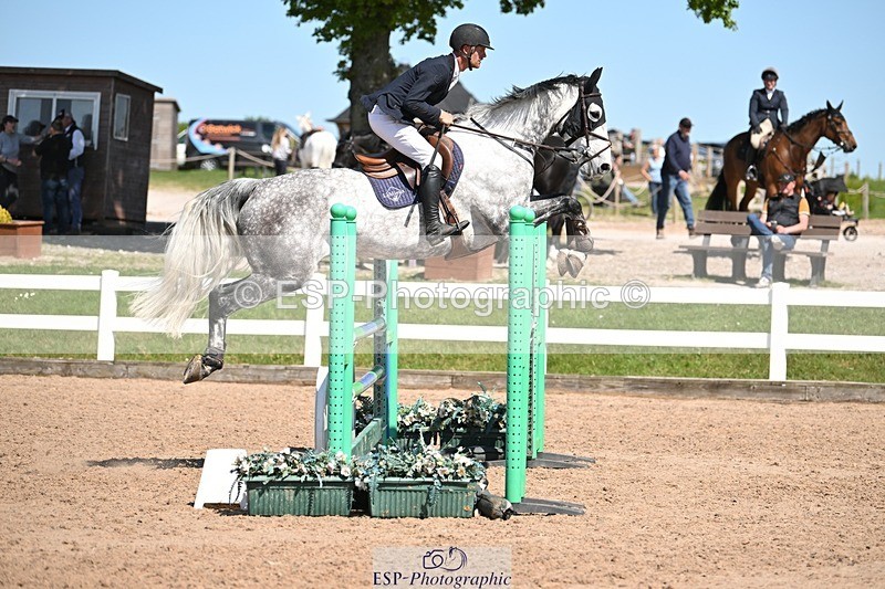 250510-145811-11861 - Cls 23 1.05m Amateur Quali