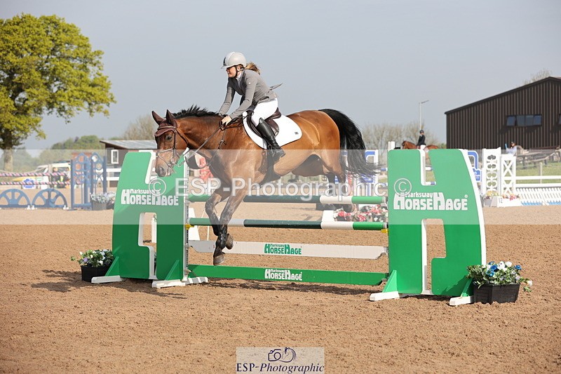 240511A-085141-10818 - Cls 32 Foxhunter