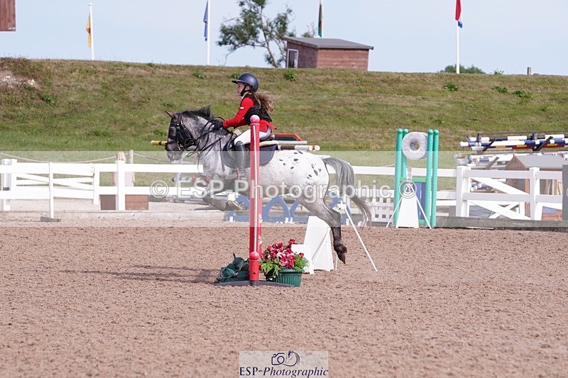 250629-170340-13153 - Cls 33 Stepping Stones 128cm and 138cm