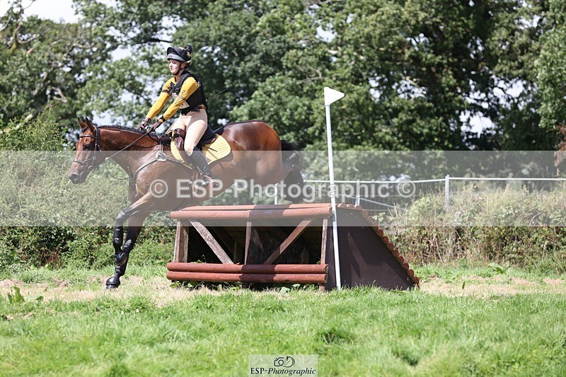 230820X-132609-3552 - BE100 XC 12.43 to 14.00