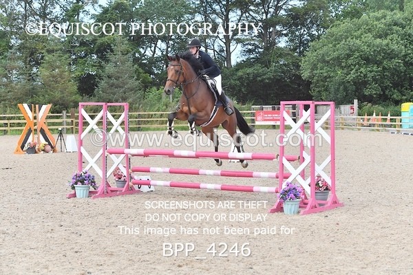 BPP_4246 - CLASS 12 SUN Senior British Novice/ 90cm Open