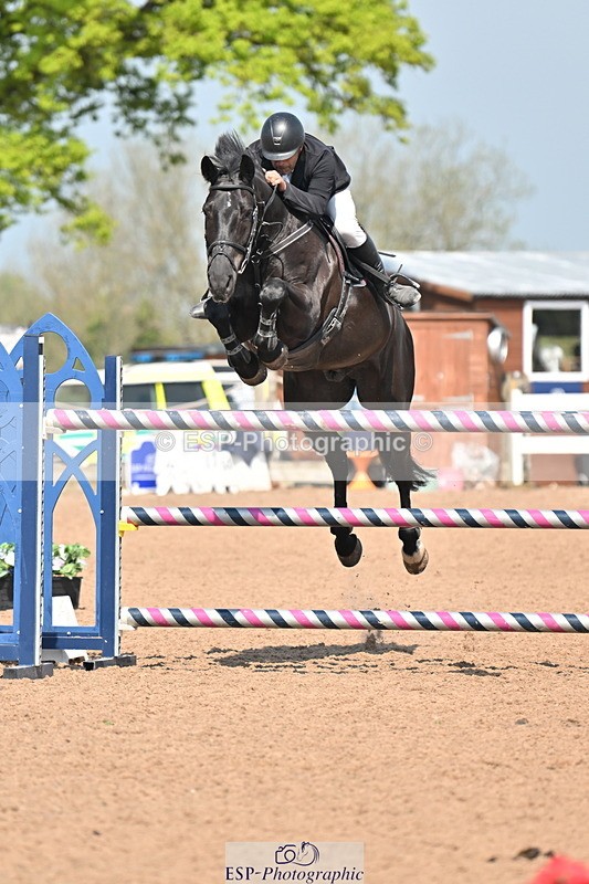 240512A-110736-17486 - Cls 48 National 1.30m Open