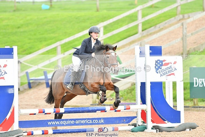 251026-102128-02077 - Cls 18+19+20 50cm Clear Round and 60cm Club and Schools