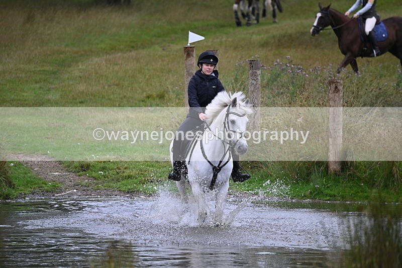 WJ7_6303 - Time at Water 09:30 to 10:00