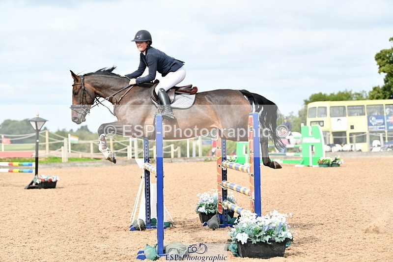 240915A-115131-09781 - Cls 27 Snr 1.05m & 1.10m GP