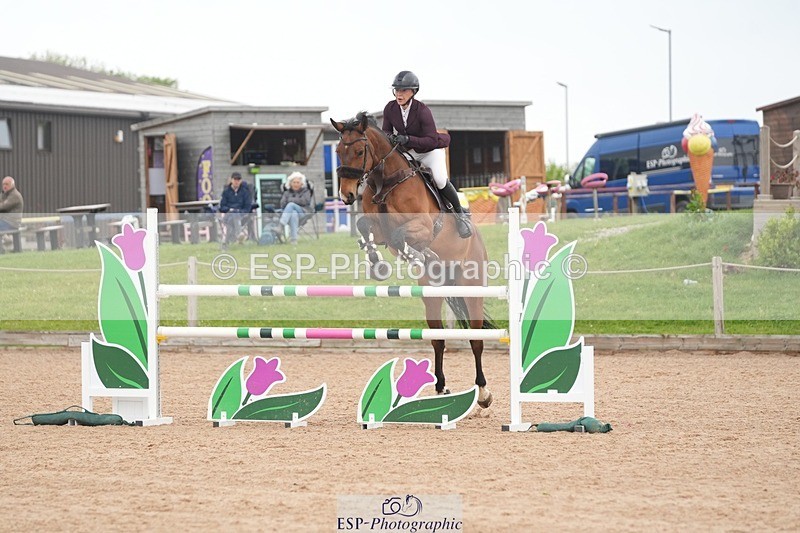 260508-092006-04577 - Cls 12 Snr Foxhunter